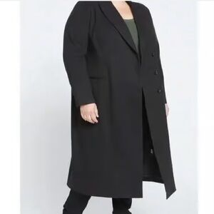 Universal Standard Twill Jackson Coat Size Large. New with Tags.